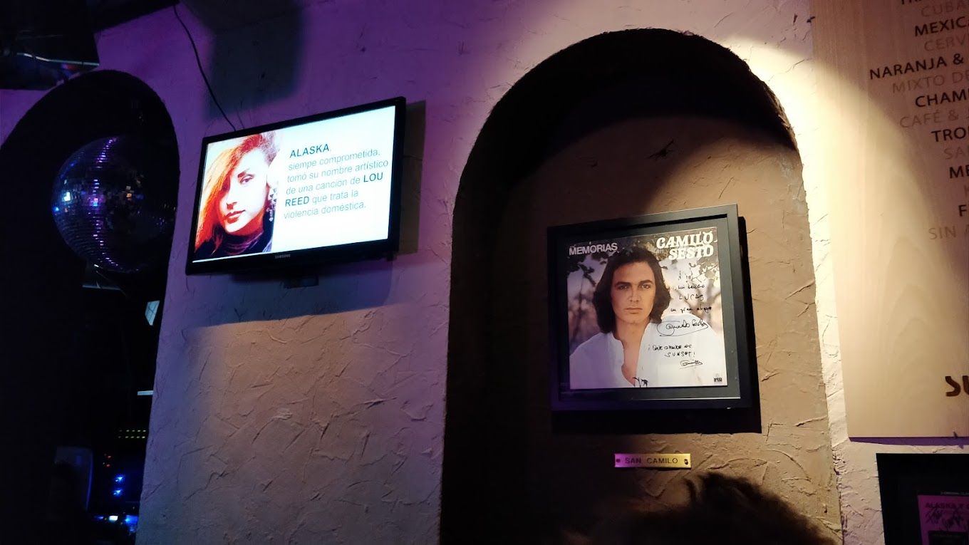 CUADROS DEDICADOS